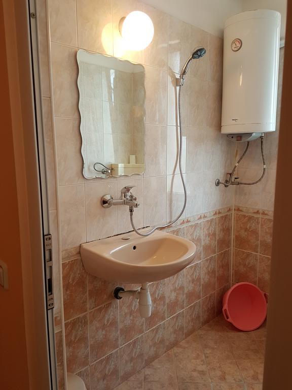 Guest Rooms Denitsa Obzor Exterior photo